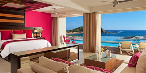 Secrets Huatulco ️ Destination Weddings - Destify