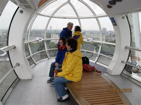 Inside the Pod - Picture of The London Eye, London - TripAdvisor