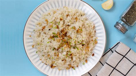 Sinangag (Filipino Garlic Fried Rice) - Southeast Asian Recipes - Nyonya Cooking