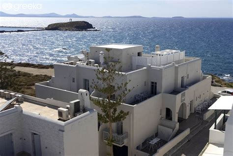 Grotta Hotel in Town, Naxos | Greeka