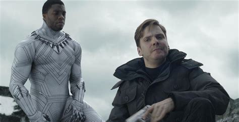 The CGI used in the Black Panther suit can give us an idea of what a white suit can look like ...