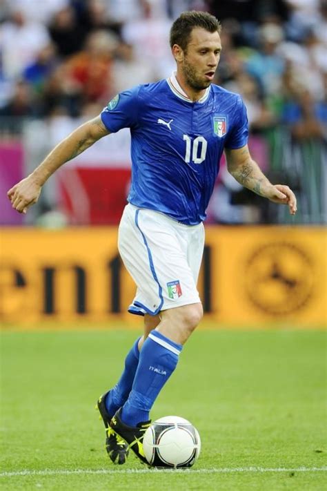 ANTONIO CASSANO Italy World Cup, Parma, Antonio, Football, Running ...