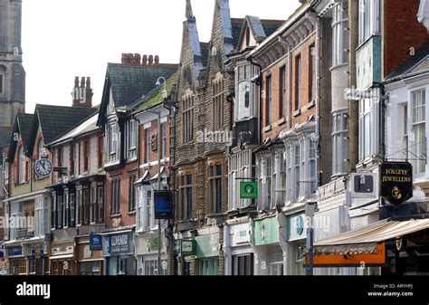 Town centre at Regent Street, Rugby, Warwickshire, England, UK Stock Photo: 16153157 - Alamy