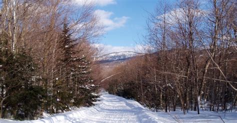 Best Ski Resorts near Burlington - VT | MtnScoop