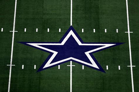 Analyst Compares NCAA Team To The Dallas Cowboys