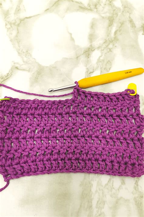 How to Double Crochet (DC) · Hopelessly Devoted Crochet