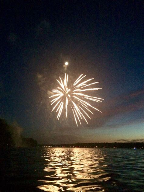 Independence Day fireworks over Swift Creek Reservoir RVA | Smithsonian ...