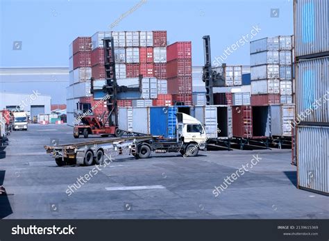 61 Lcl Container Shipping Images, Stock Photos & Vectors | Shutterstock