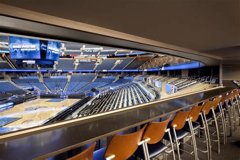 Amway Center | Orlando Magic | NanaWall