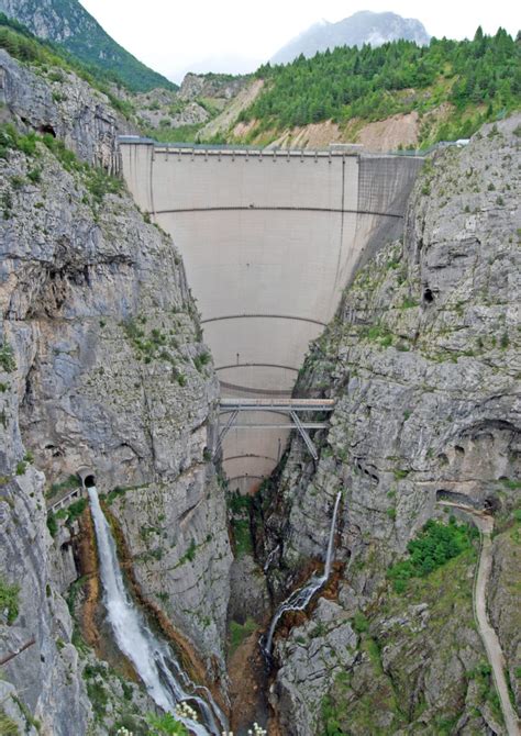 October 9 — Vajont Dam Disaster (1963) – Today in Conservation