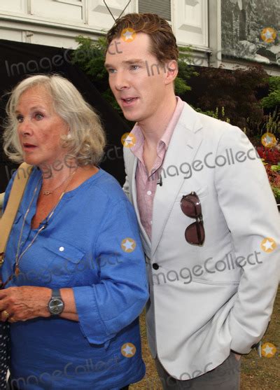 Photos and Pictures - London, UK. Benedict Cumberbatch and mother ...