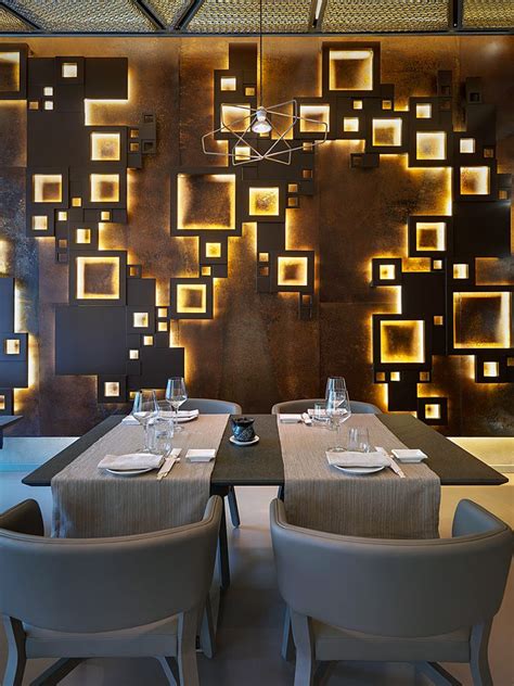 Japanese Restaurant Wall Design - Decoration Ideas