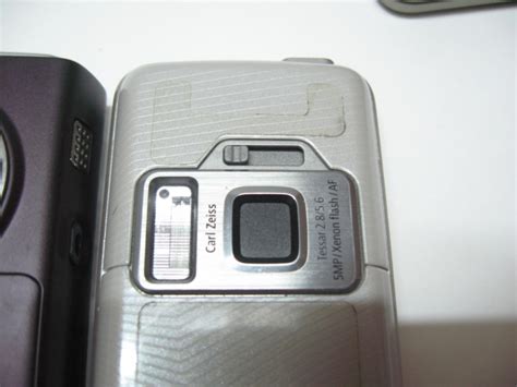 Nokia N82 VS N95 The 5 Mega Pixel Camera phone Battle