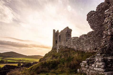 History Of Rock Of Dunamase Documented In New Book - Midlands 103