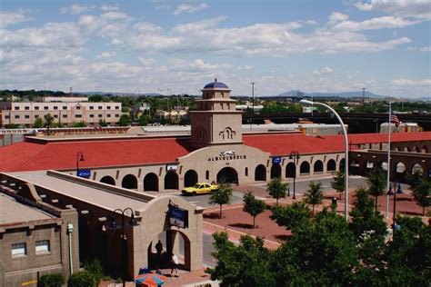 File:Albuquerque New Mexico bus depot.jpg - Wikimedia Commons