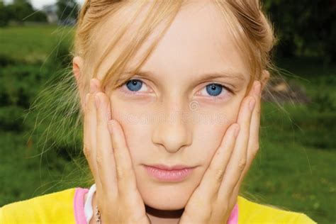 Sad teenager girl stock image. Image of portrait, girls - 6117903