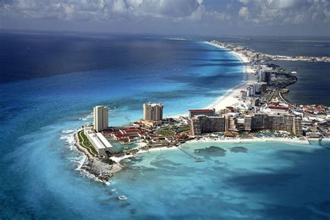 12 Best Cancun Tours & Activities (And One BIG Budget Saving Tip!)