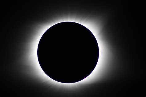 Space in Images - 2017 - 08 - Total eclipse