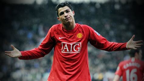 A temporada perfeita de Cristiano Ronaldo pelo Manchester United