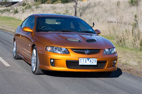 Holden CV8-Z Monaro Review