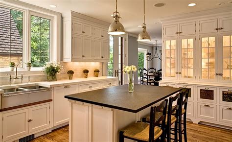 Colonial Kitchen Remodel Ideas / A Modern Colonial Kitchen Renovation ...