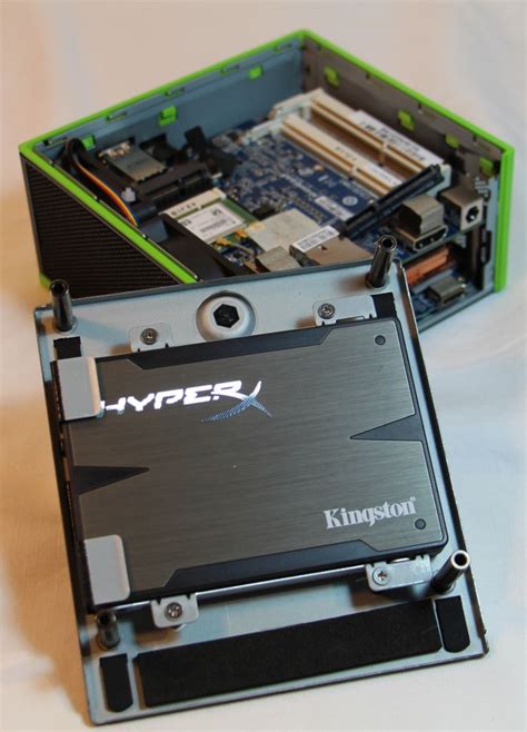 GIGABYTE BRIX GTX 760 Compact Gaming PC Kit Review (GB-BXi5G-760) | Geeks3D - Part 3