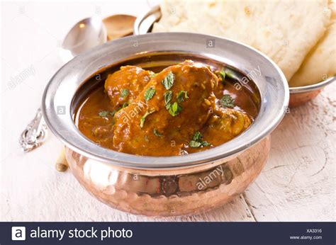 Chapati With Curry Stock Photos & Chapati With Curry Stock Images - Alamy