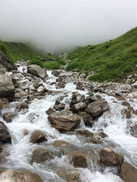 A river on the Himalayas, at this time of the year! [640*1136] : r/EarthPorn