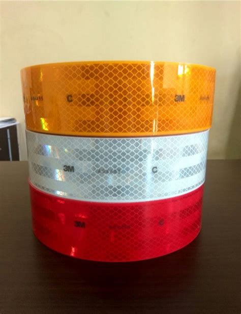 Pvc 3m Retro Reflective Tape, For Vehicles, Size: 2"x50 Mtr, Rs 3000 /roll | ID: 22989483955