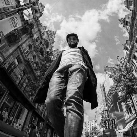 These Street Portraits Were Shot From Below with an Ultra-Wide 8mm Lens | PetaPixel