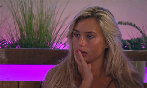 Who Is Ellie Brown In 'Love Island'? She's About To Be Involved In Some Major Villa Drama