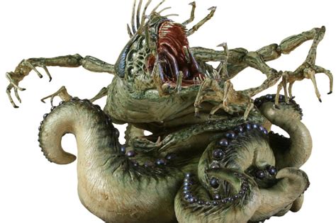 SOTA Toys H.P. Lovecraft’s Dagon Statue | YouBentMyWookie