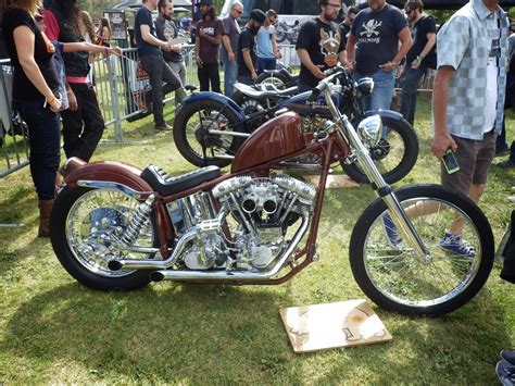 Flake Kings: Swingarm Shovelhead Inspiration