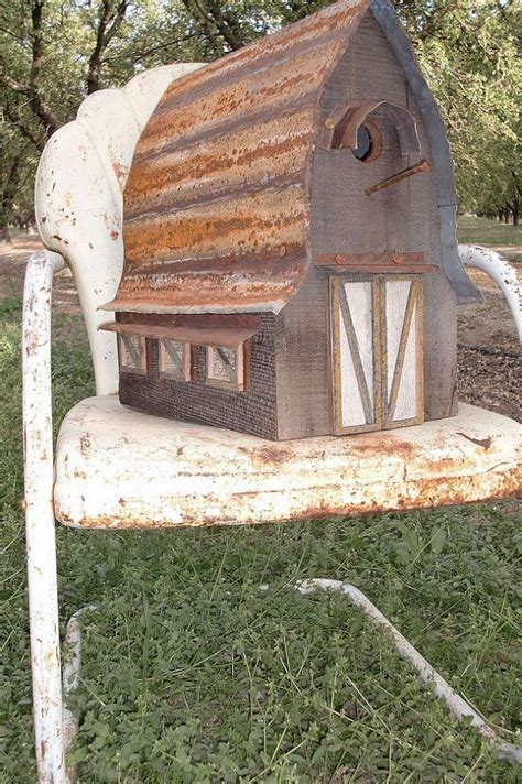 56 best images about DIY - BARN BIRDHOUSE on Pinterest | Bird feeders ...