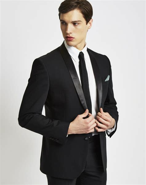 Definition: What Is Black Tie, Tux Or Tuxedo