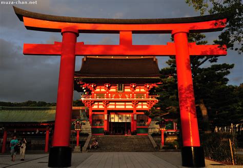 Sunset at Fushimi Inari, Kyoto