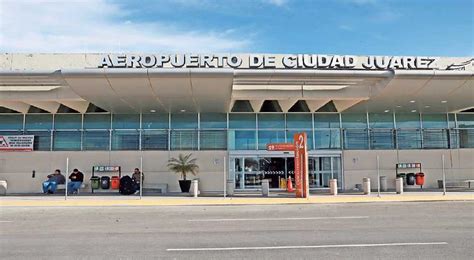 Por acumulación de hielo en la pista seguirá cerrado el aeropuerto en Juárez | Tiempo