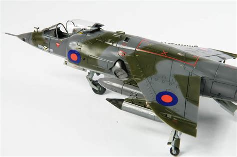 Airfix 1/72 Harrier GR.1 by Alan Price