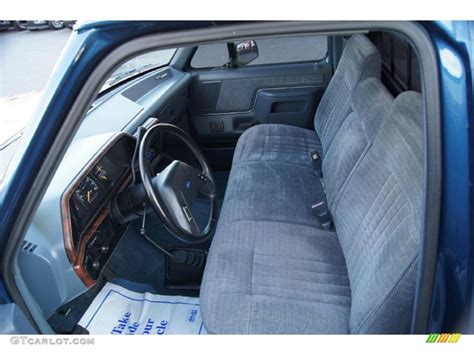 Crystal Blue Interior 1989 Ford F150 Regular Cab 4x4 Photo #45351759 | GTCarLot.com