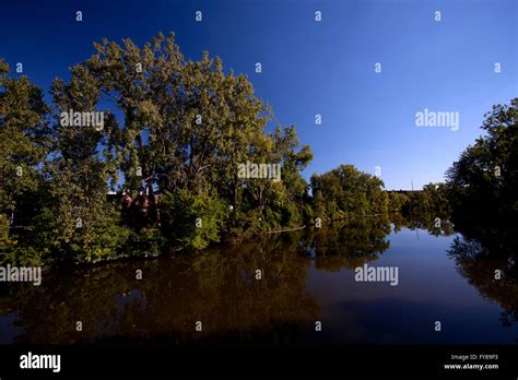 Flint River in Flint, Michigan Stock Photo - Alamy