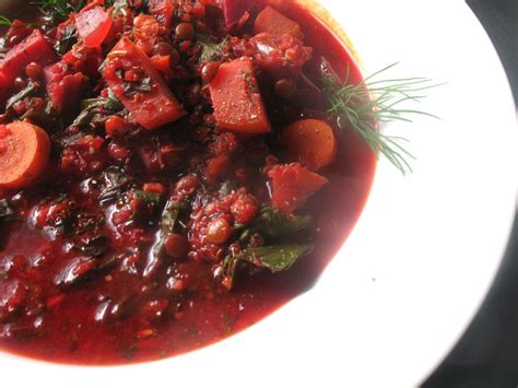 Hearty Vegetarian Beet Borscht with Lentils, Quinoa and Fresh Dill | Lisa's Kitchen | Vegetarian ...