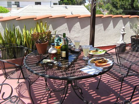 Champagne Brunch on Santa Monica Rooftop | Champagne brunch, Brunch decor, Brunch