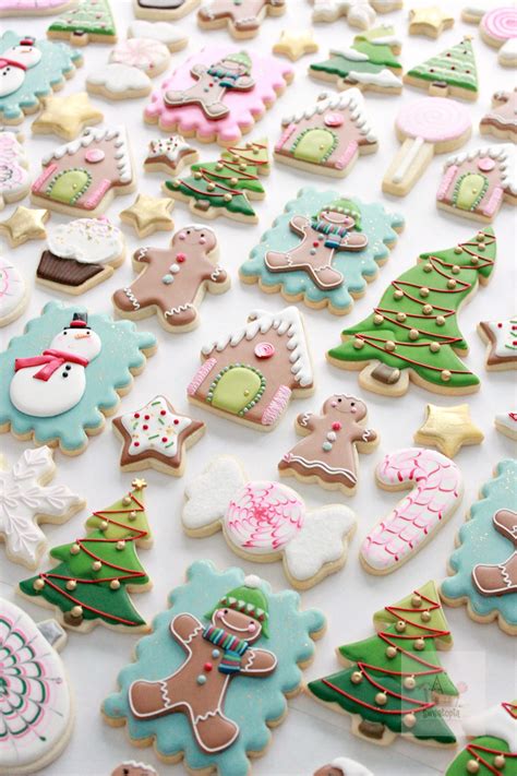 Royal Icing Cookie Decorating Tips | Sweetopia