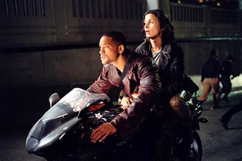 I, Robot (2004) Movie Photos and Stills - Fandango