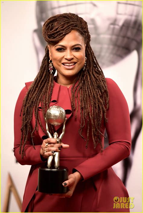 Filmmaker Ava DuVernay Wins Entertainer of the Year at NAACP Image ...