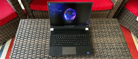 Alienware x16 (2023) Review: Compromised Performance in a Pretty Shell | Tom's Hardware