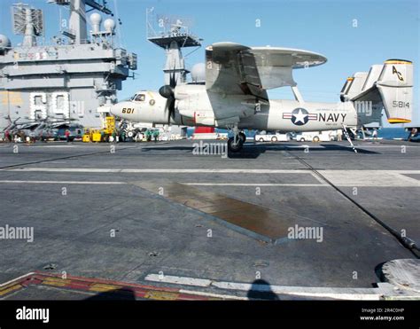 US Navy An E-2C Hawkeye assigned to the Tigertails of Carrier Airborne ...