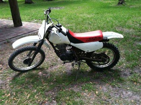 1999 Honda XR100 Dirt Bike for sale on 2040-motos