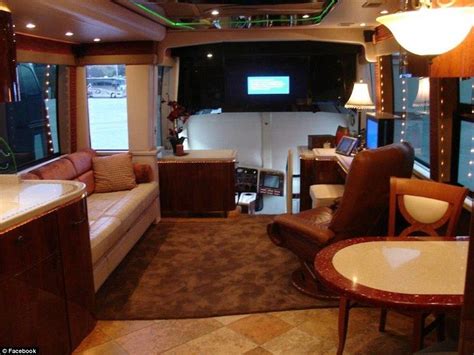 Inside the $2M motor homes that host the families of NASCAR drivers | Nascar drivers, Nascar ...