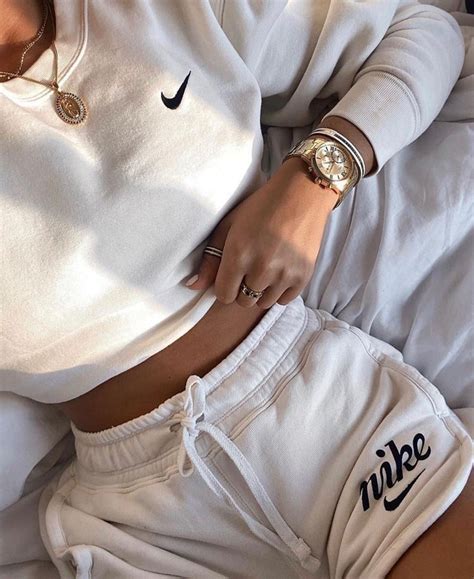 @itsamyruth in 2020 | Cute comfy outfits, Cute lazy outfits, Fashion inspo outfits